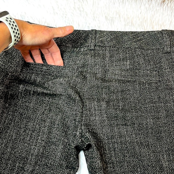 NWOT Express columnist 2R textured tweed looking material black & light grey. - Picture 3 of 12